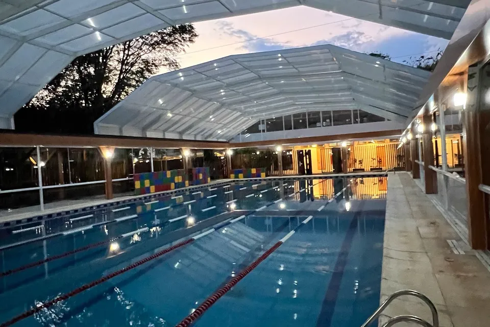 Cobertura Telescópica Retrátil Para Piscina — projeto 5