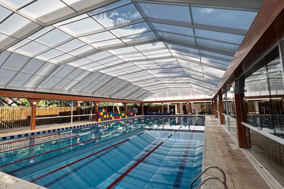 Cobertura Telescópica Retrátil Para Piscina — projeto 10