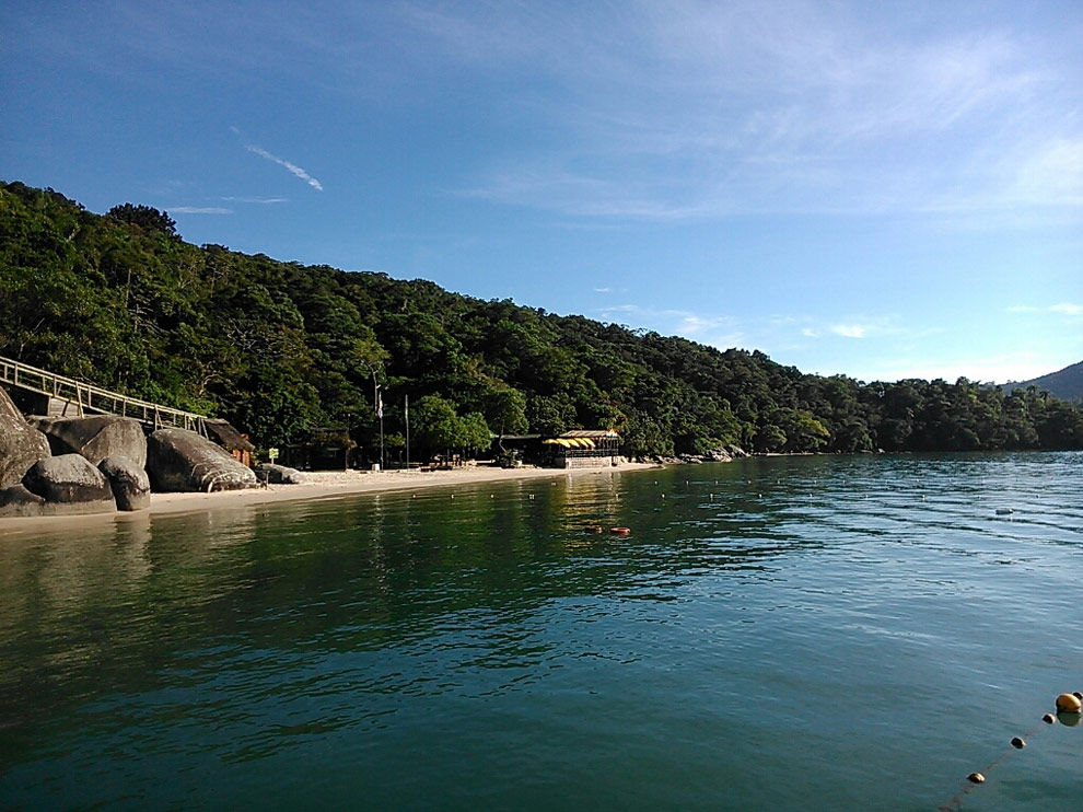 Praia da Ilha do Porto Belo / SC