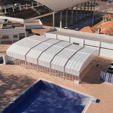 Cobertura Telescópica Retrátil Para Piscina em Abelardo Luz / SC